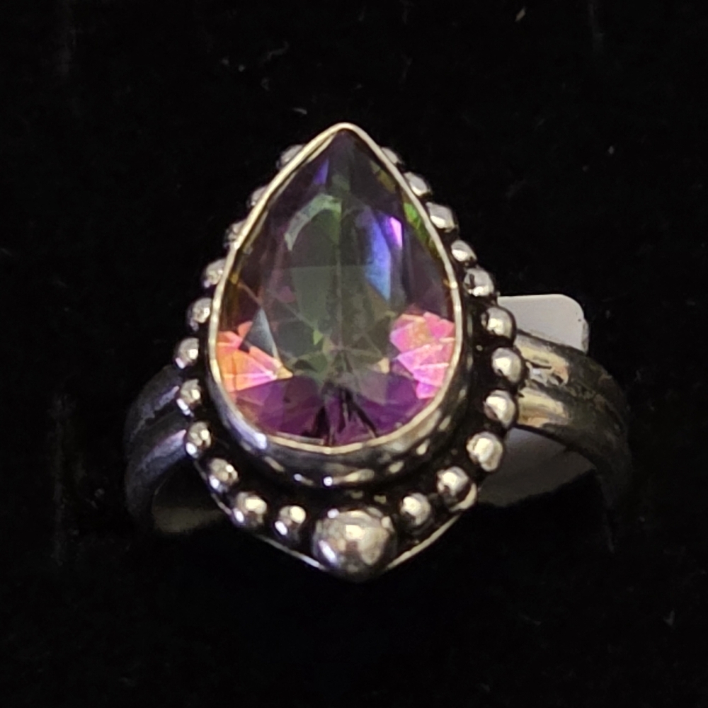 NWOT Rainbow Mystic Topaz Crystal Handmade Ring Size 7